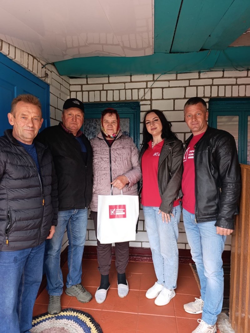 Волонтери «Української команди» відвідали Бережанку та надали допомогу нужденним