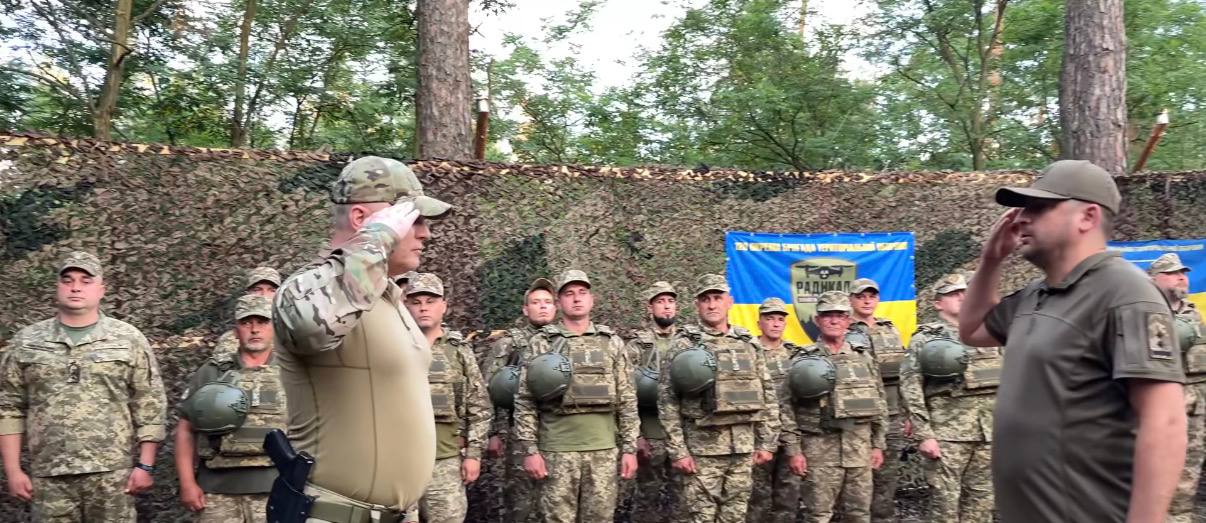 Військовослужбовців 120-ї бригади ТрО з Вінниччини відзначили державними та військовими нагородами
