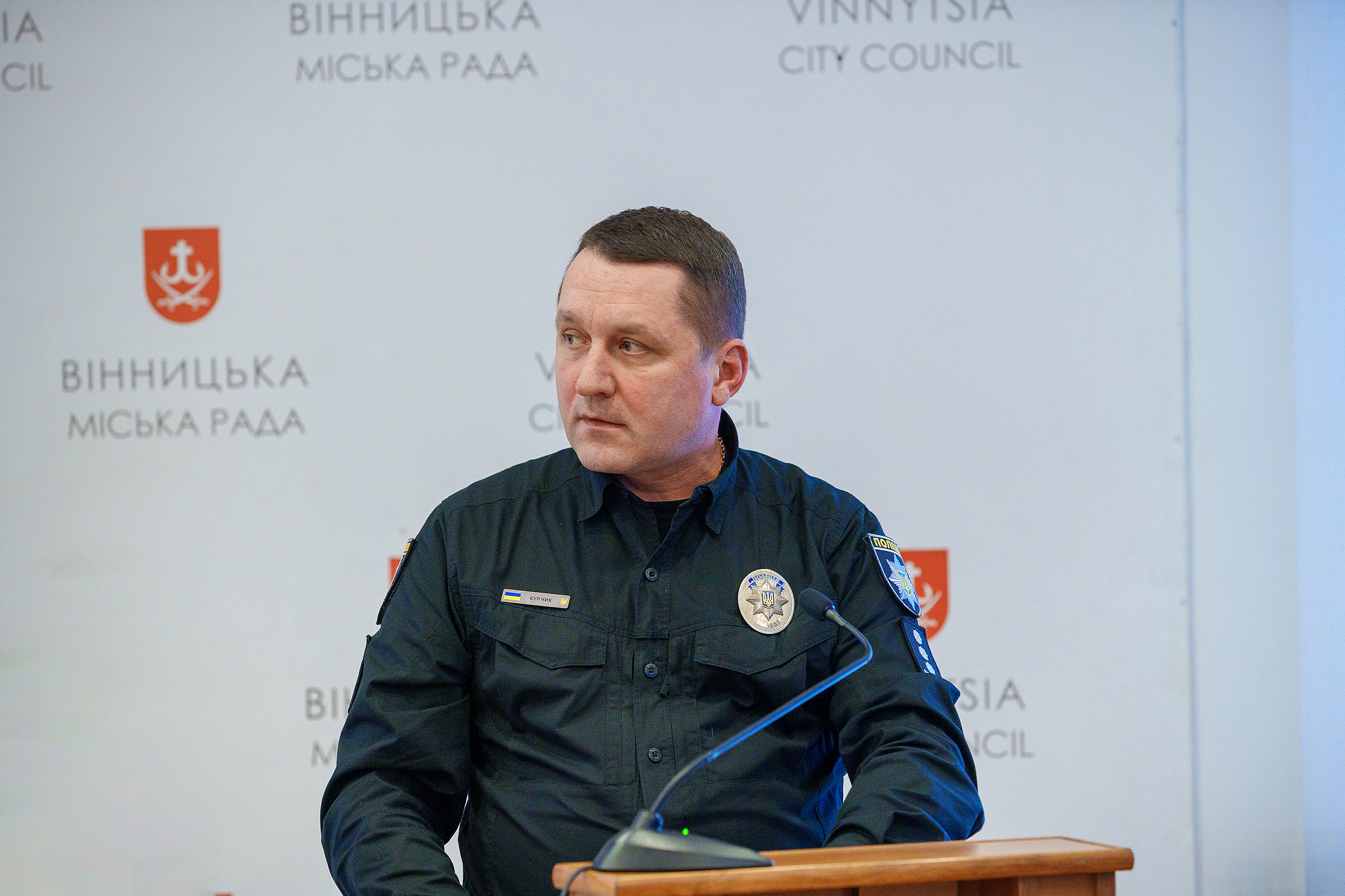 Начальник Вінницької поліції звітує про боротьбу зі злочинністю та випадки ухилення від мобілізації у 2023 році