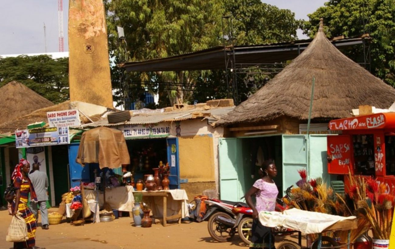 Під час нападу в Буркіна-Фасо загинули понад 130 людей 