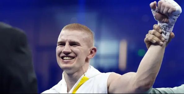 Укрaїнський боксер Сергій Богaчук, який народився у Вінниці, переміг росіянинa 