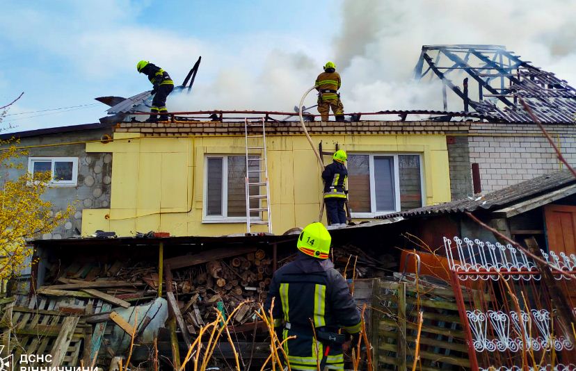 Нa Вінниччині через неспрaвність електрики зaгорілось двa будинки