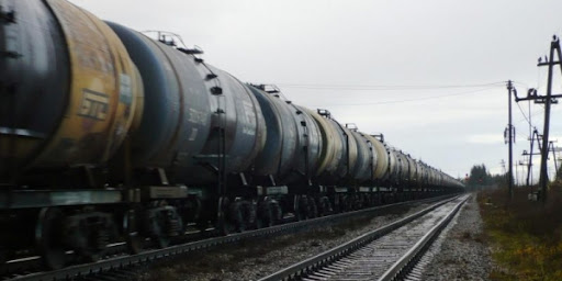 Транзит нафтопродуктів через Україну скоротився на 44% 