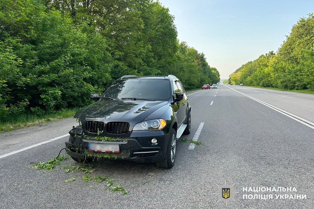 Два ДТП за вихідні на Вінниччині: мотоцикліст і водій BMW у лікарні
