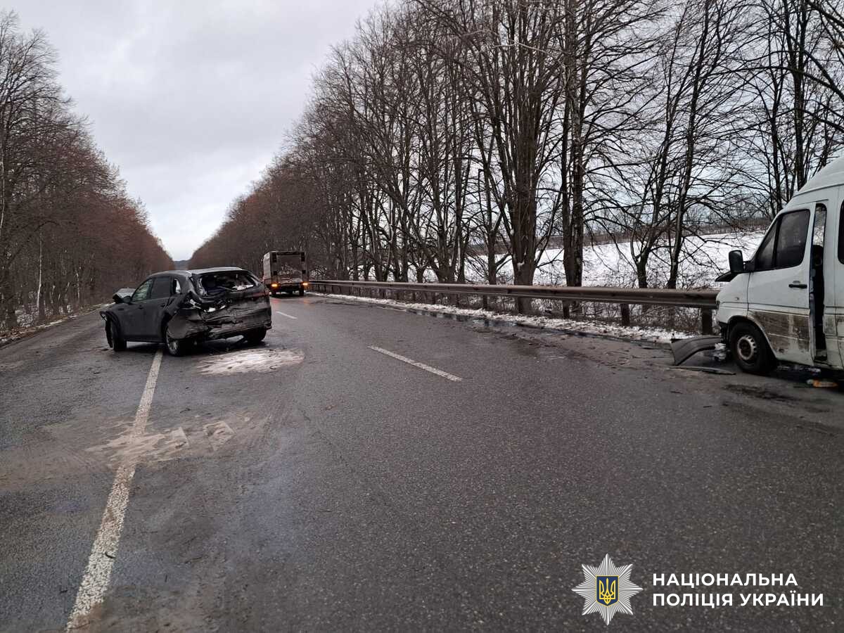 В ДТП на Вінниччині постраждало двоє людей 