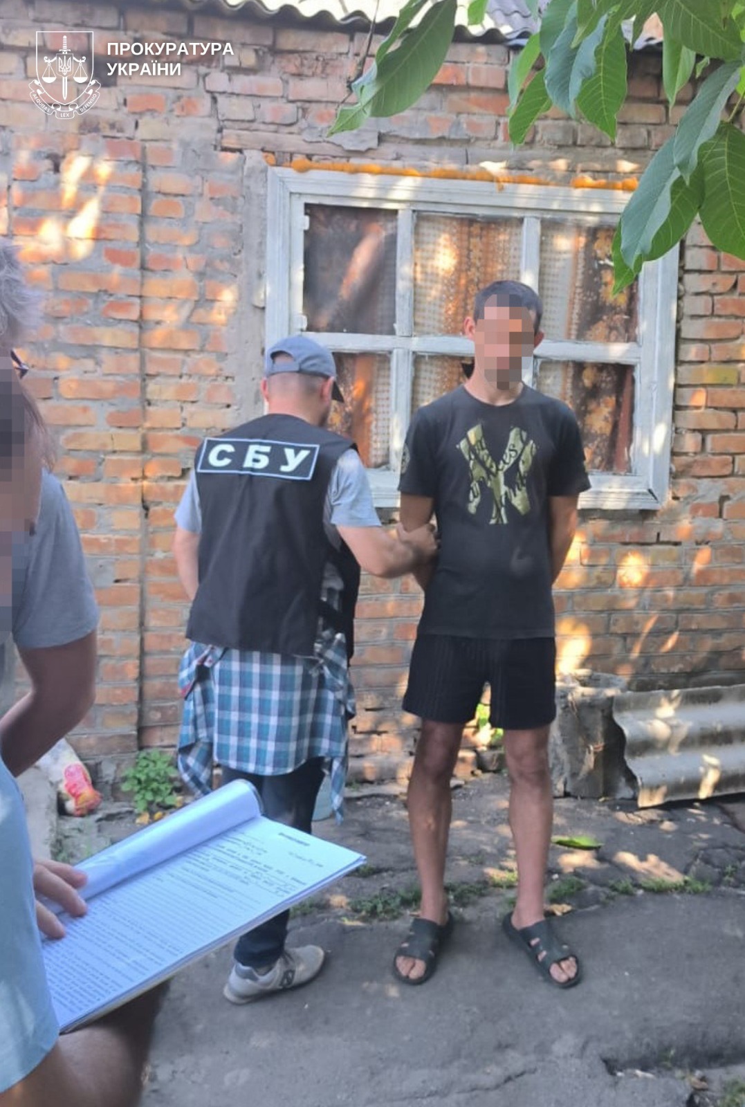Передавав рф координати українських військових: на Вінниччині взяли під варту підозрюваного у держзраді