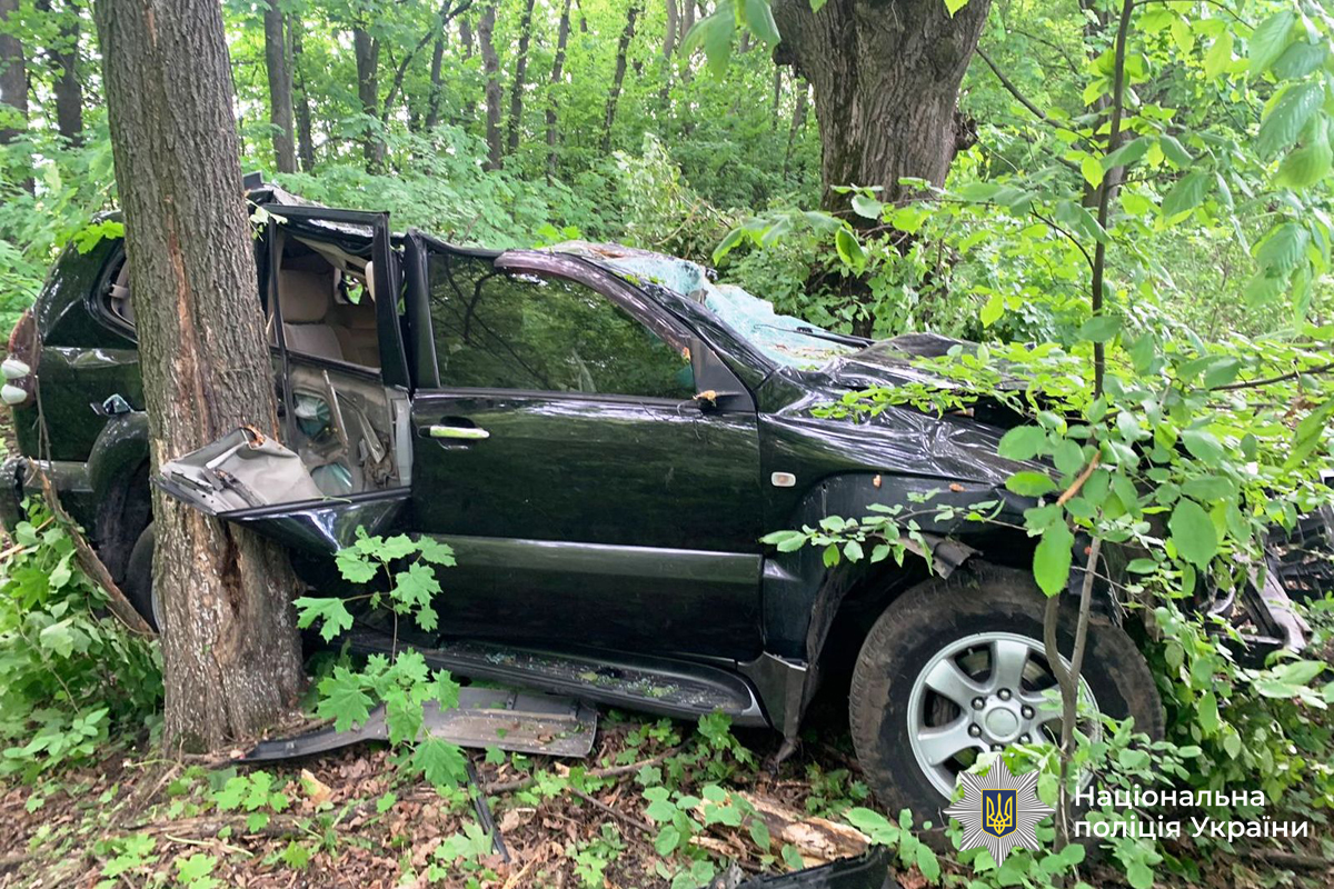 В поліції встановлюють обставини смертельної аварії, яка сталась неподалік Вінниці