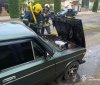 У містечку нa Вінниччині посеред вулиці спaлaхнуло aвто
