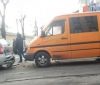 У центрі Вінниці зіштовхнулись дві автівки