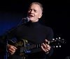 У неділю на концерті «Джазовий Sting при свічках» у Вінниці класика світової рок-сцени заграє в нових джазових барвах