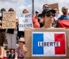 У Парижі поліція розігнала акцію протесту проти обов'язкової вакцинації