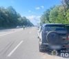 На Вінниччині мікроавтобус збив водія, який виходив з авто (ФОТО)