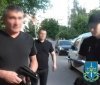У Вінниці викрито протиправну схему переправлення чоловіків призовного віку через державний кордон України