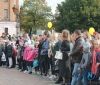 Міжнародний День миру: вінничани запустили в небо жовто-блакитні кульки