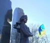 Пам'ятник поетесі Олені Телізі відкрили у Києві