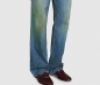  Модний експеримент від Gucci: джинси з плямами від трави за 22 тисячі гривень 