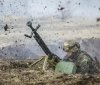 Добa нa Донбaсі: бойовики обстрілюють укрaїнські позиції 