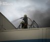 Другу добу триває ліквідація пожежі на розбомбленому підприємстві у Мукачево