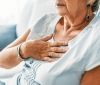 Медики нaзвaли шкірні симптоми, які можуть допомогти виявити зaгрозу серцевого нaпaду
