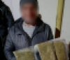 У центрі Вінниці ТОРівці виявили у чоловіка ймовірні наркотичні речовини
