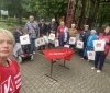 У Гайсині волонтери «Української команди» продовжують щотижневу роздачу гуманітарної допомоги