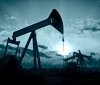 США вивільнять частину запасів нафти, аби стримати ціни