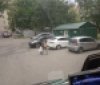 Припарковані авто заблокували сміттєвий майданчик у Вінниці: мешканці залишилися зі сміттям