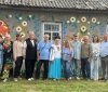 У Писарівці завершився фестиваль «Мальована хата-2026»: вісім художників відроджували традиції українського стінопису