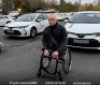 Ветеран у Вінниці склав теоретичний іспит на водійські права та наблизився до своєї мрії