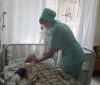 Житель Вінниччини, який разом з сином захворів на ботулізм, досі у лікарні