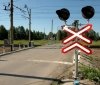 Залізничний переїзд у Жмеринському районі ненадовго закривають для транспорту