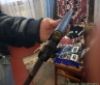 На Харківщині озброєний чоловік напав на сім'ю (Відео)