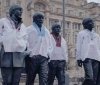 Пам’ятник The Beatles у Ліверпулі одягли у вишиванки до Євробачення 2023