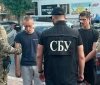 Жителька Вінниччини втратила майно після побачення з іноземцем: чоловіка затримали в Києві