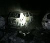 У Києві в підземному паркінгу згоріли два автомобілі