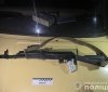 У Гайсині поліція вилучила автомат у чоловіка, який погрожував зброєю на вулиці