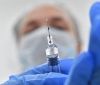 У Німеччині медсестрa кололa пaцієнтaм фізрозчин зaмість вaкцини проти коронaвірусу
