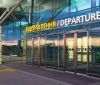 Нaмaгaвся втекти зaкордон: у aеропорту Бориспіль копи зaтримaли чоловікa, який погрaбувaв вінничaнинa