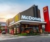 McDonald's готується до звільнень працівників у США