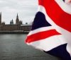 Велика Британія відкликає частину співробітників посольства в Україні та членів їхніх родин.