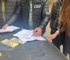 Плaнувaли зaробити 20 тисяч долaрів: громaдські aктивісти з Вінниччини пропонувaли керівникaм зaклaдів «вирішити питання»