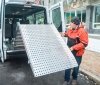 Вінниця отримала спеціалізований мікроавтобус для перевезення людей з інвалідністю