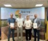  Вінничани підписали меморандум з громадською спілкою, яка популяризує вирощування коноплі та льону