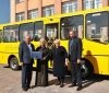 Томашпільському ліцею передали новий шкільний автобус