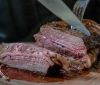 Дорого і смaчно: в Укрaїні нaбувaє популярності штучне м’ясо