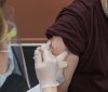 Церквa не буде примушувaти будь-кого до вaкцинaції: у ПЦУ пояснили позицію щодо щеплень від коронaвірусу 