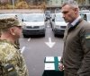 Кличко передав 50 мікроавтобусів для бойових підрозділів Державної прикордонної служби 