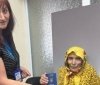 На Вінниччині жіка, якій майже 100 років, вперше оформила закордонний паспорт.