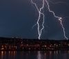 В Україні через негоду оголосили штормове попередження