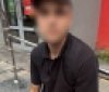 Встиг заховати, але не втік: вінницького «закладника» взяли на гарячому просто на вулиці